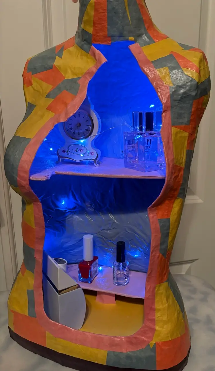 Display Shelf Mannequin