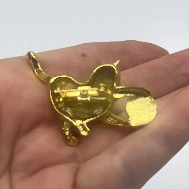 Vintage Kitty Cat With A Faux Pearl Pin/Brooch, 1-1/2”