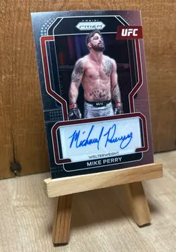 2022 Mike Perry Base Prizm Auto