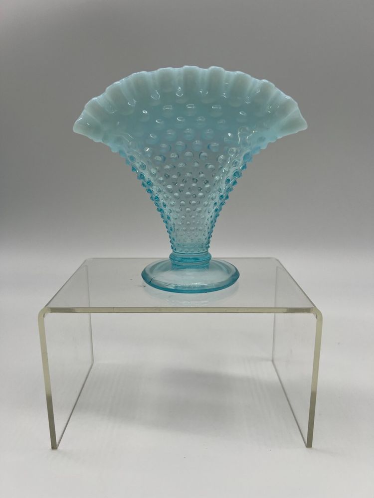 Fenton Glass Aqua Blue Hobnail Ruffled Edge Fan Vase Art Opalescent