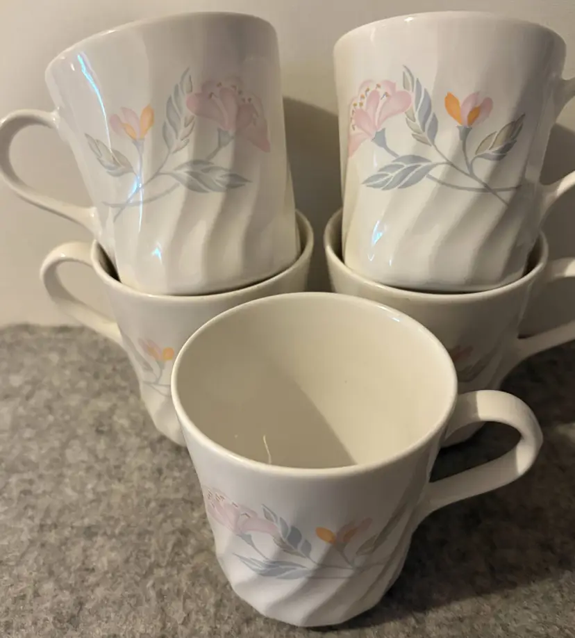 5 Corelle Coordinates Stoneware Coffee Cups w/ Pink Flowers # 2988