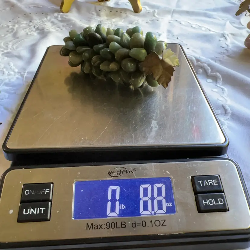 Medium Jade/Aventurine - Vtg Semi-Precious Polished Stones 4”-4.5” Grape Cluster w/Metal Leaf