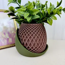The Stryde Planter, Indoor Flower Pot, Tabletop Planter. Diamond Lattice Design