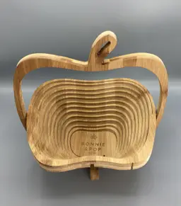 Bonnie & Pop New York Collapsible Wooden Apple Shaped Basket or Trivet