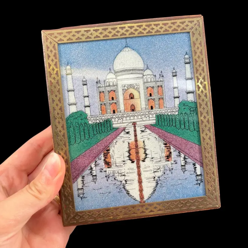 Taj Mahal Crushed Stone Art Inlaid Brass In Wood Trinket Box, Glass Front Taj Mahal Art Wood And Metal Jewelry Box