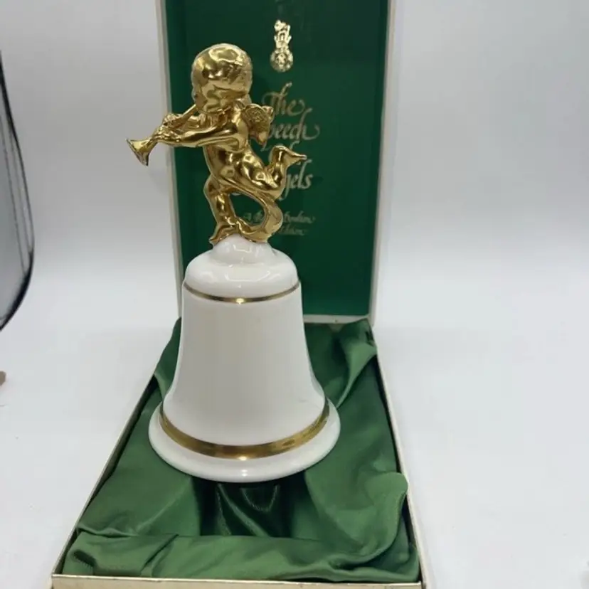 Royal Doulton The Speech Of Angels Bell 1980 “ Glad Tidings” Limited Edition