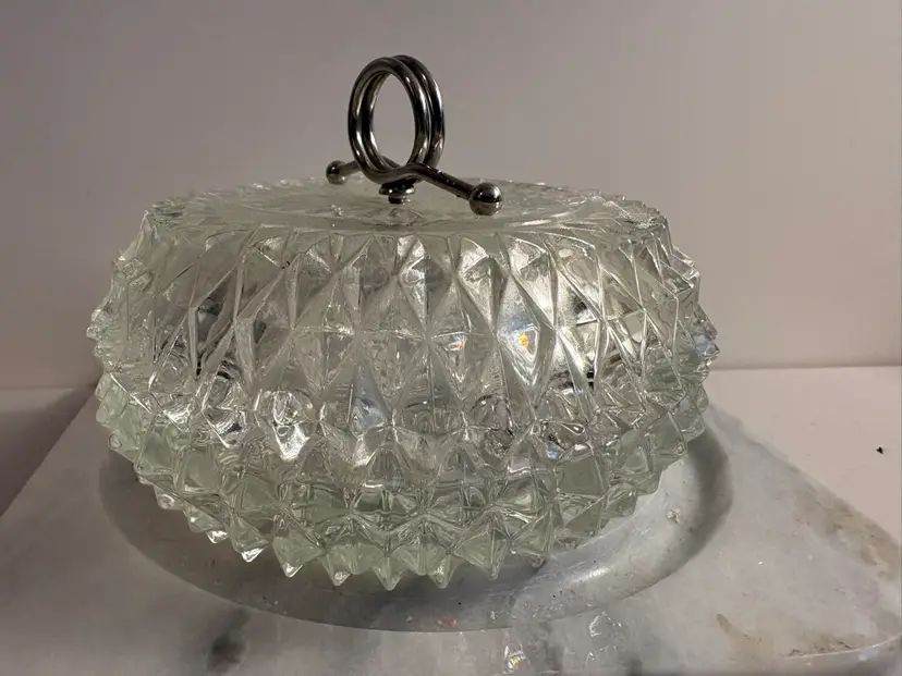 Vintage Indiana Glass Diamond Point Crystal Boutique Candy Box 1978