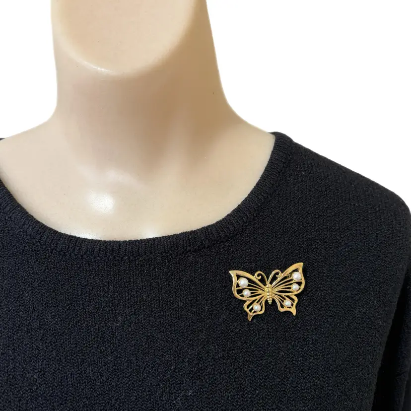 Signed Marvella Pearl Butterfly Brooch Whimsical Figural Pin Vintage Retro