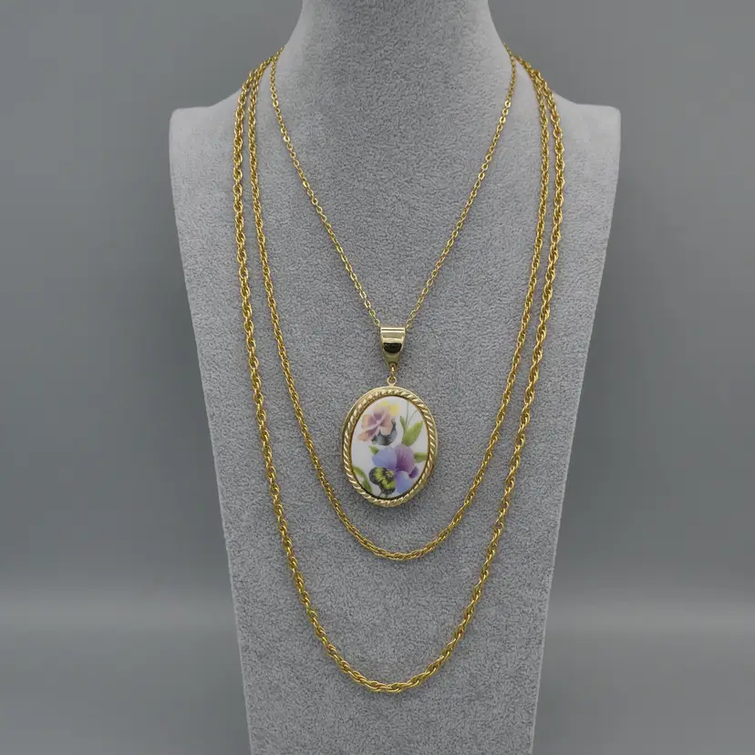 Vintage Pansy Flowers Cameo Cabochon Locket Choker Necklace Gold Tone Graduated Multi Strand Chain 16"