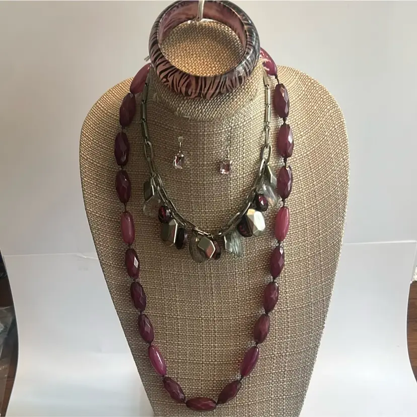 #39 - Nine West Purple Tiger Lot