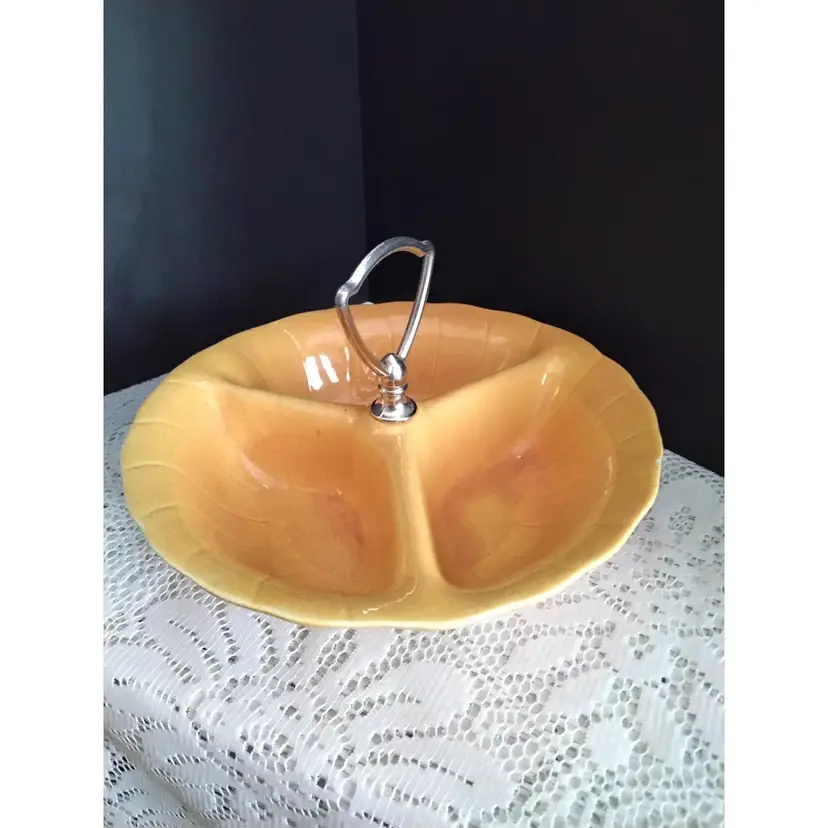 Lane & Co. USA Pottery Nut/Candy/Condiment Dish W/Handle