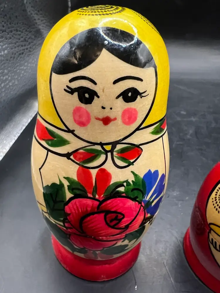 Russian Nesting Dolls 5