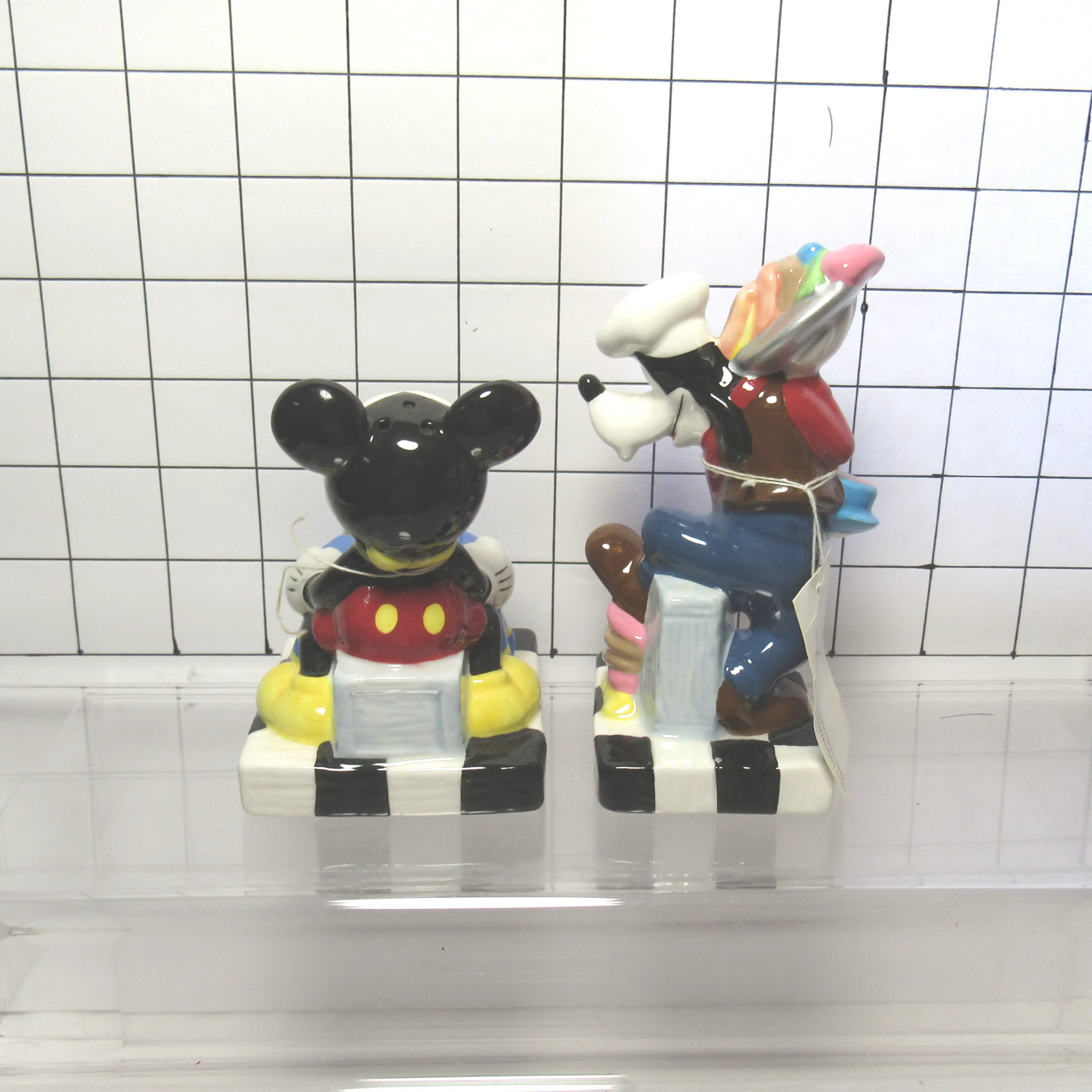 Image 3 of 4
