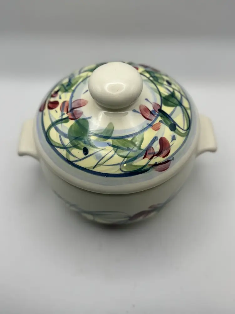 Vintage Gail Pittman Small Covered Casserole Dish/Soup Tureen 1 Qt Maypop Collection Signed