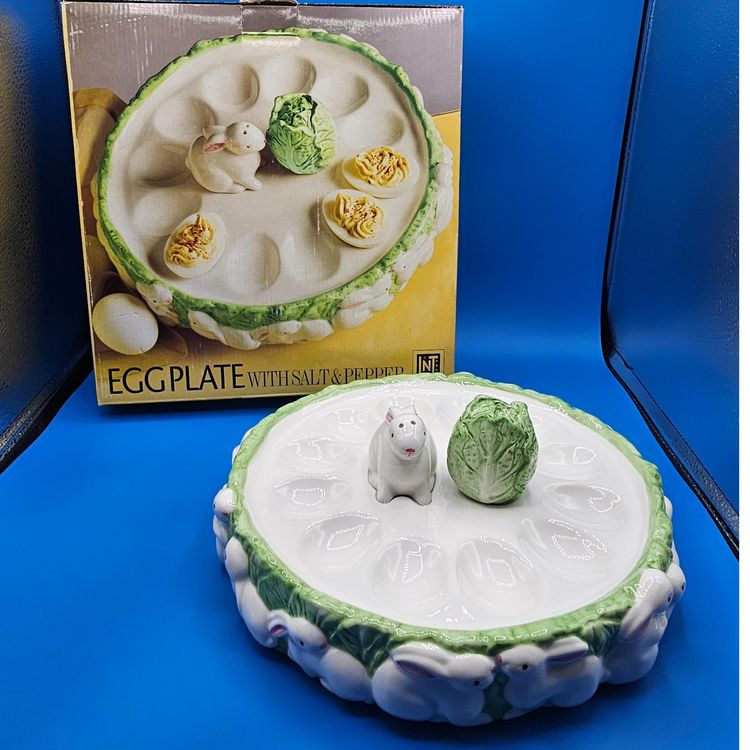 Linen N Things NIB 10.5" Egg Plate With Salt & Pepper Shakers, Easter, Bunny, Cabbage, Ceramic