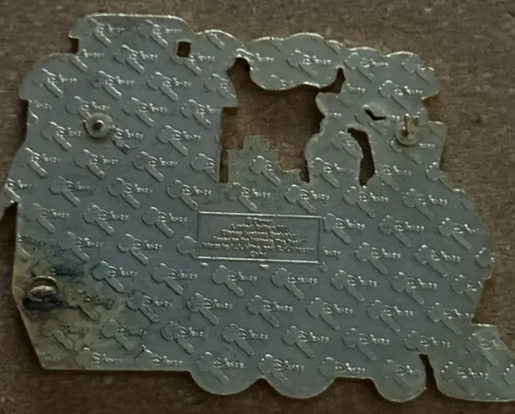 DISNEY PIN - WINNIE THE POOH TRAIN - 5 PIECE SET - DISNEY AUCTIONS