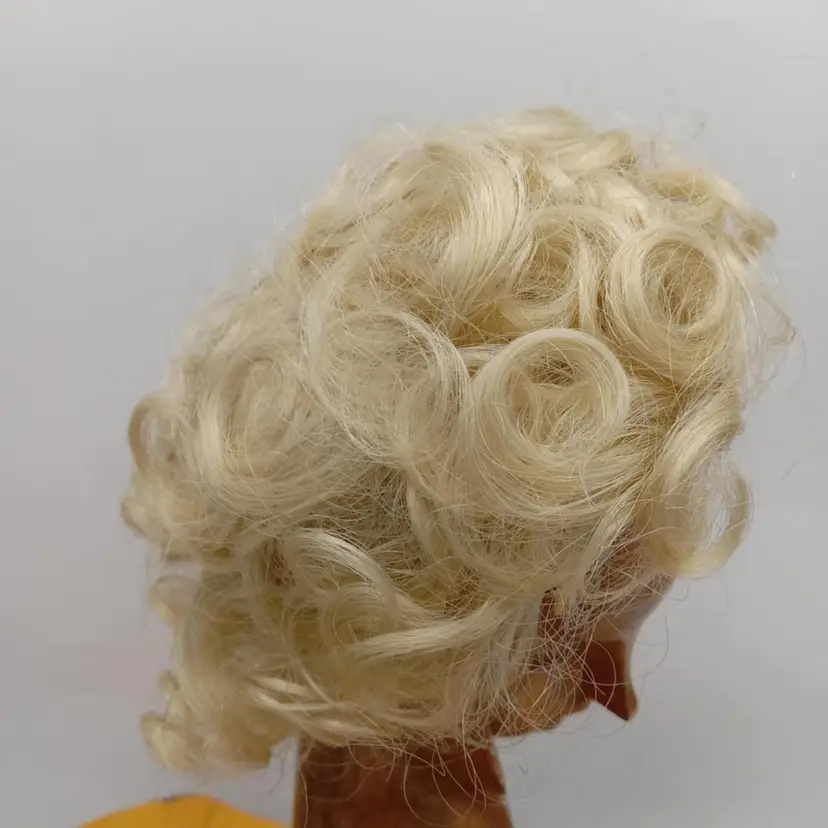 La Sioux doll wig, blonde curls, curly, acrylic