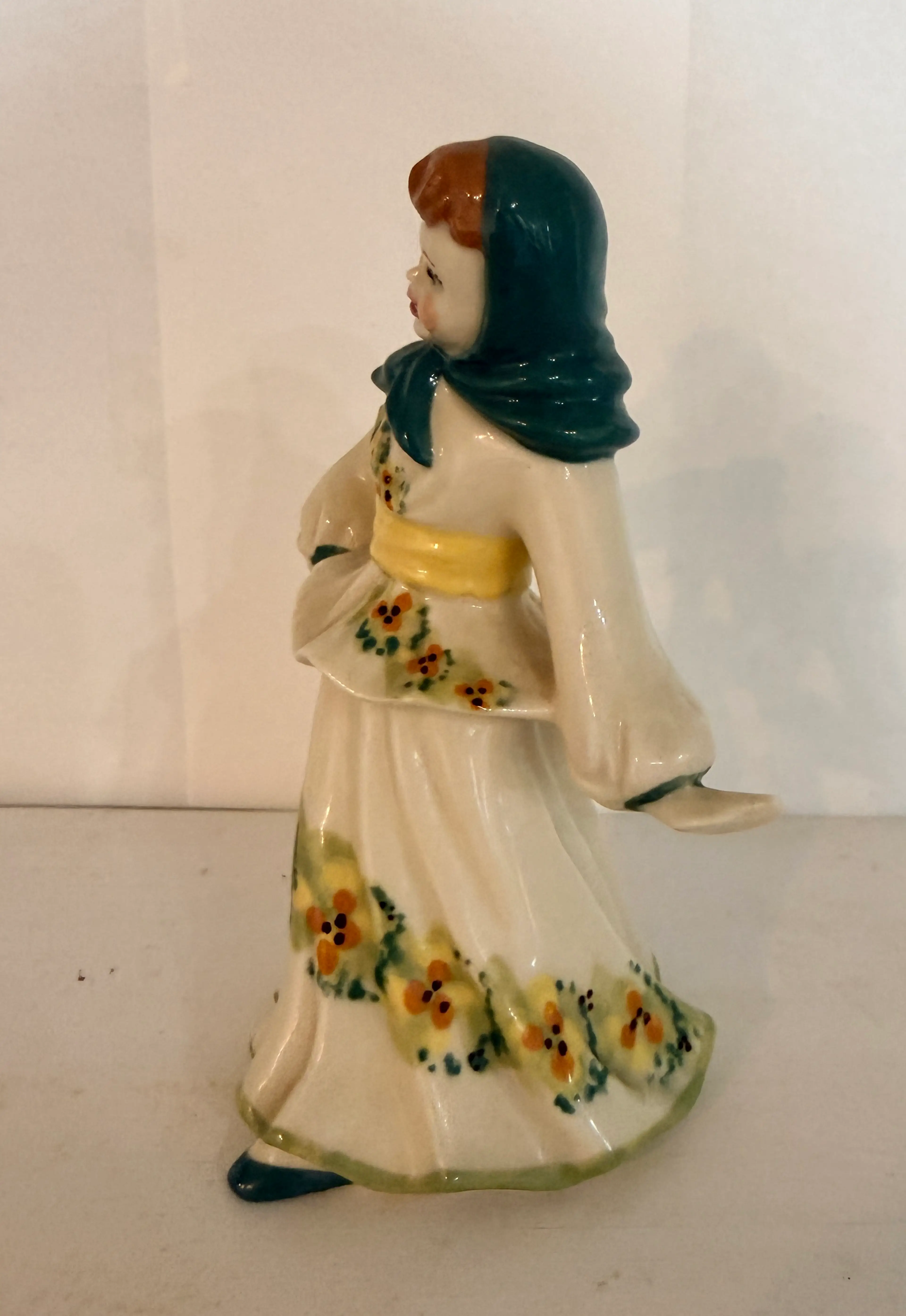 Image 4 of 6