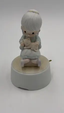Precious Moments Jonathan & David Porcelain Musical Figurine Purr-Fect Grandma Always In My Heart E-7184