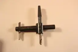 General Pawood No. 5 Circle Cutter for Brace (7620)