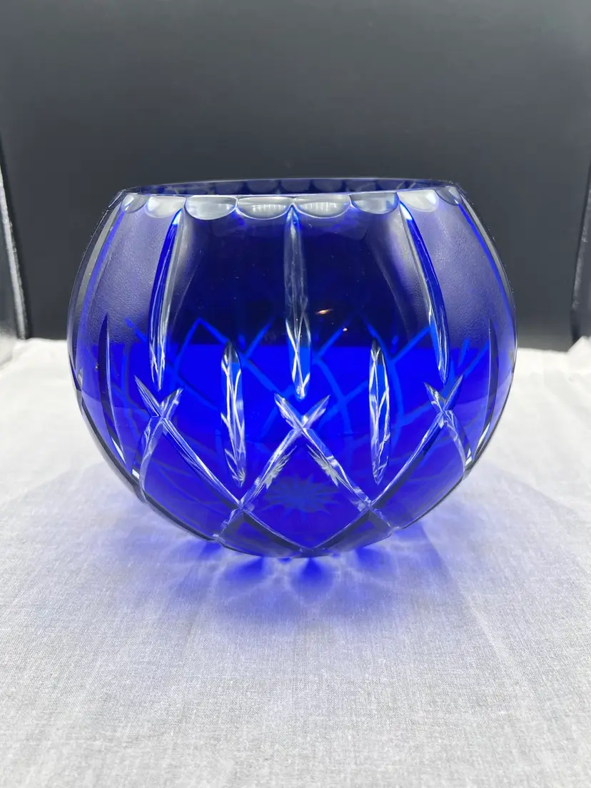 Gorham Lady Anne 8” Sapphire Blue Cut To Clear Crystal Rose Bowl