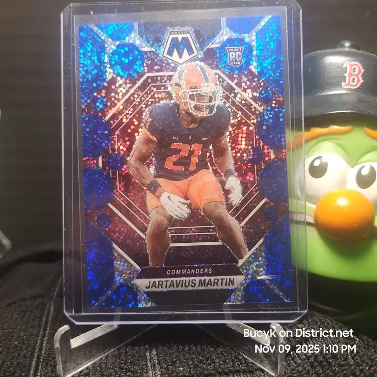 2023 Panini Mosaic Sparkle Blue - Jartavius Martin Washington Commanders 88/96