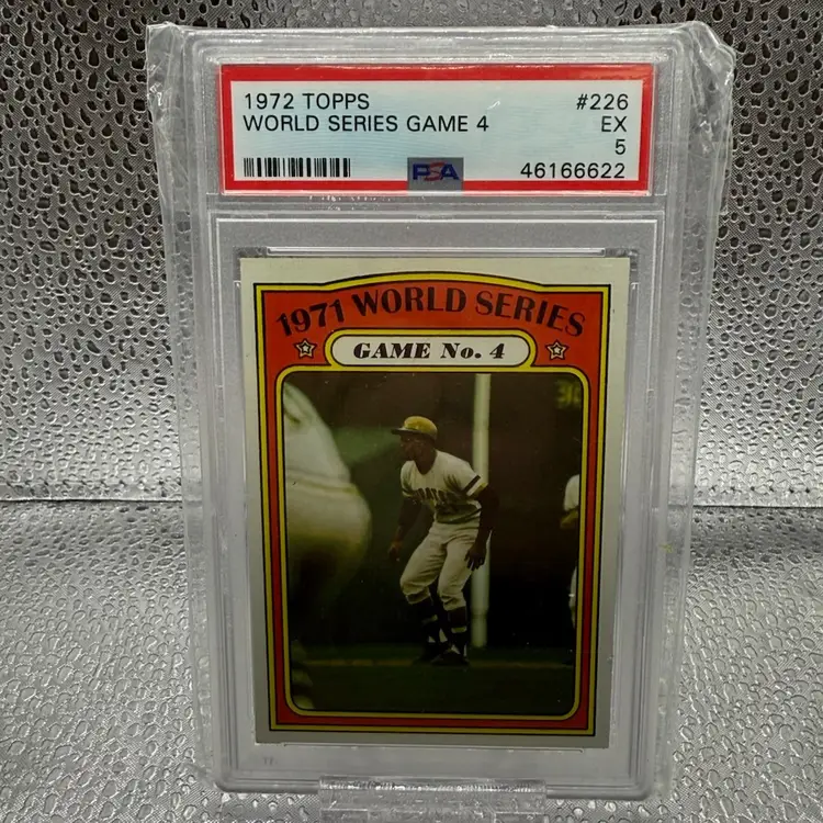 Roberto Clemente - World Series Game 4 - 1972 Topps PSA 5
