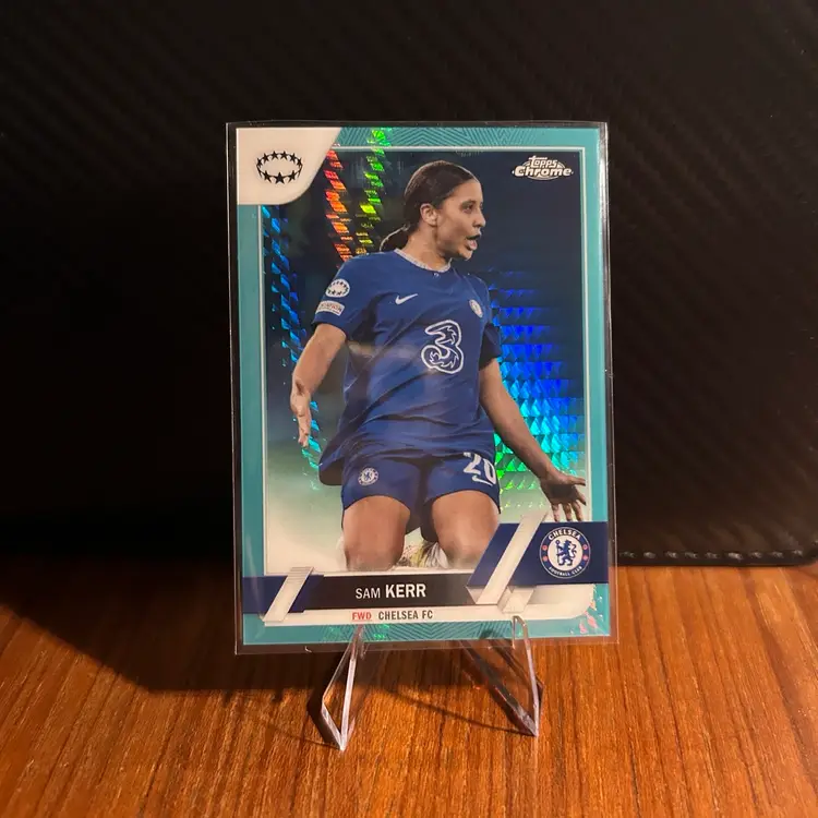 PYC 22/23 Topps Chrome UWCL Aqua Prism Refractor