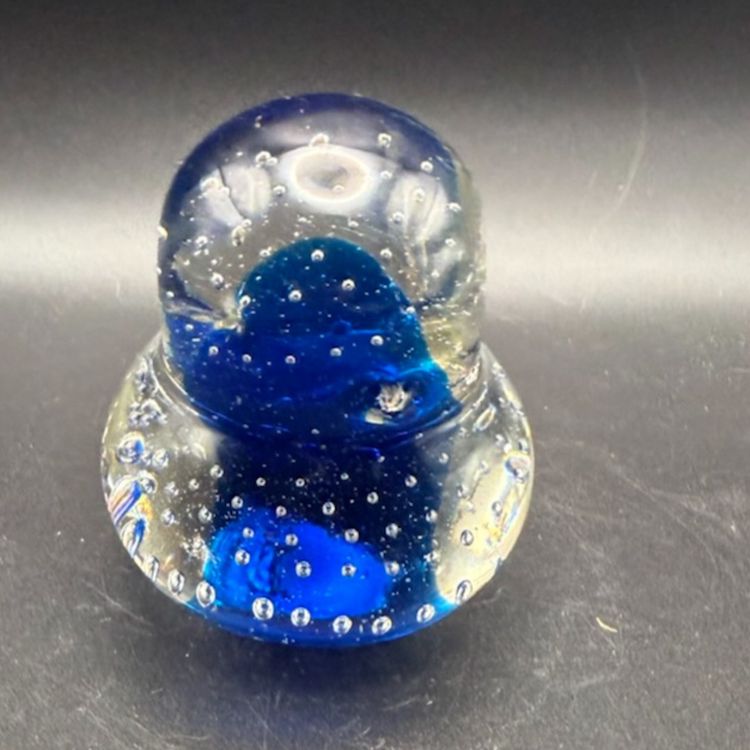 Vintage Art Glass Bluebird Paperweight With Controlled Bubbles