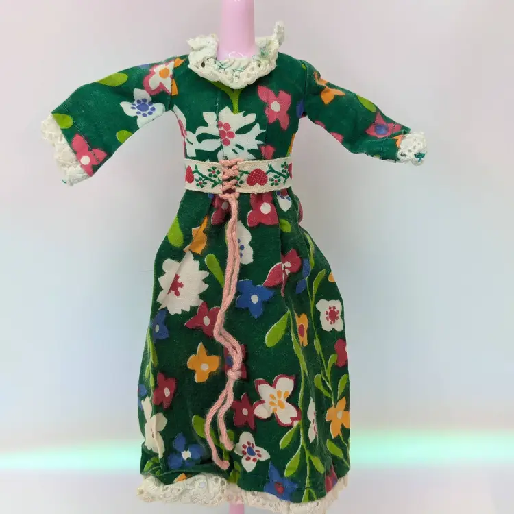 Vintage Blythe Doll Love ‘N Lace Original Green Flower Dress from Kenner 1972 Fashion outfit
