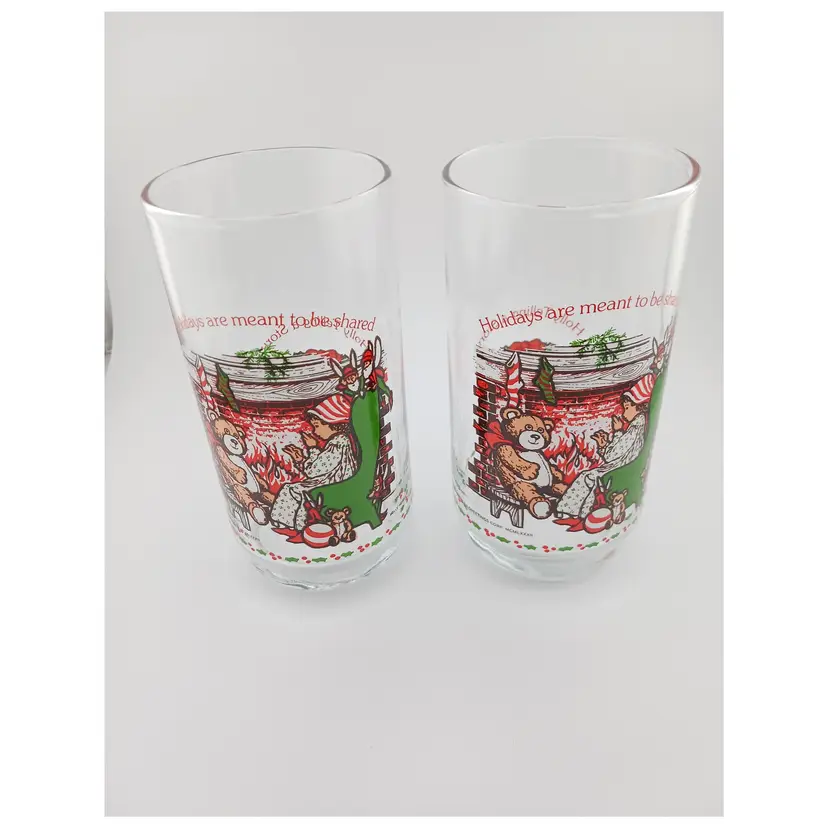 Vintage Christmas Holly Hobbie Coca Cola Glasses - Set of 2