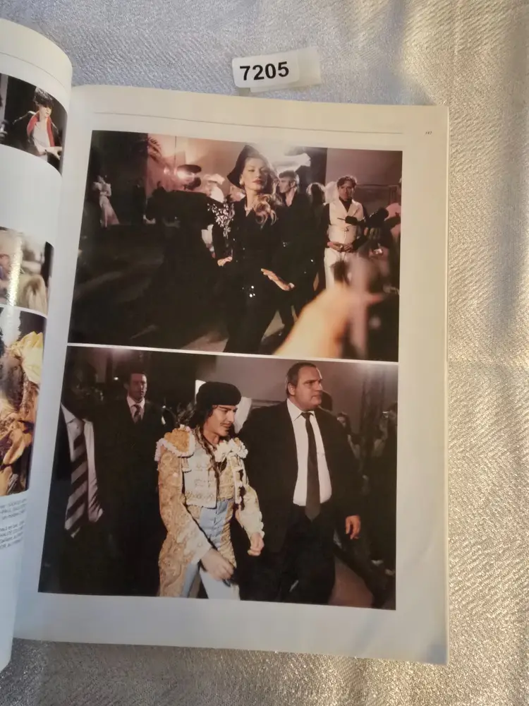 L' Offieciel French With Michaela Kocianov #918 Septembre 2007 (A7205)