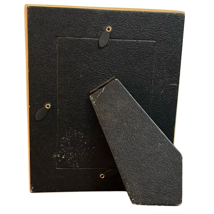 Vintage Resin Picture Frame With Heart Quilt Details It’s A 3 X 5 Photo