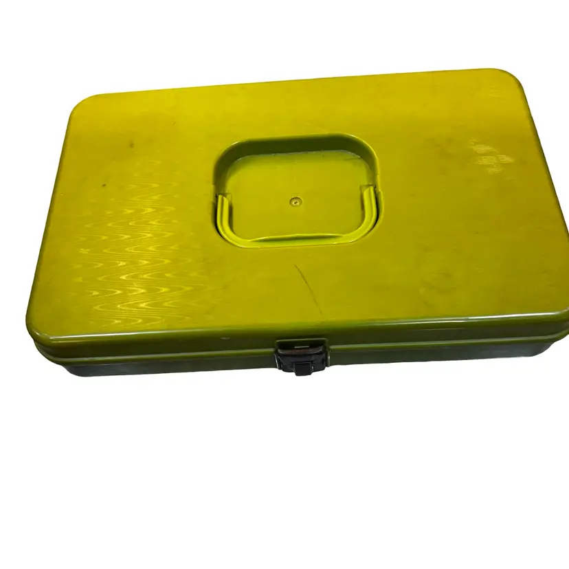 33 Vintage Sewing Box 1970s Green Hard Plastic
