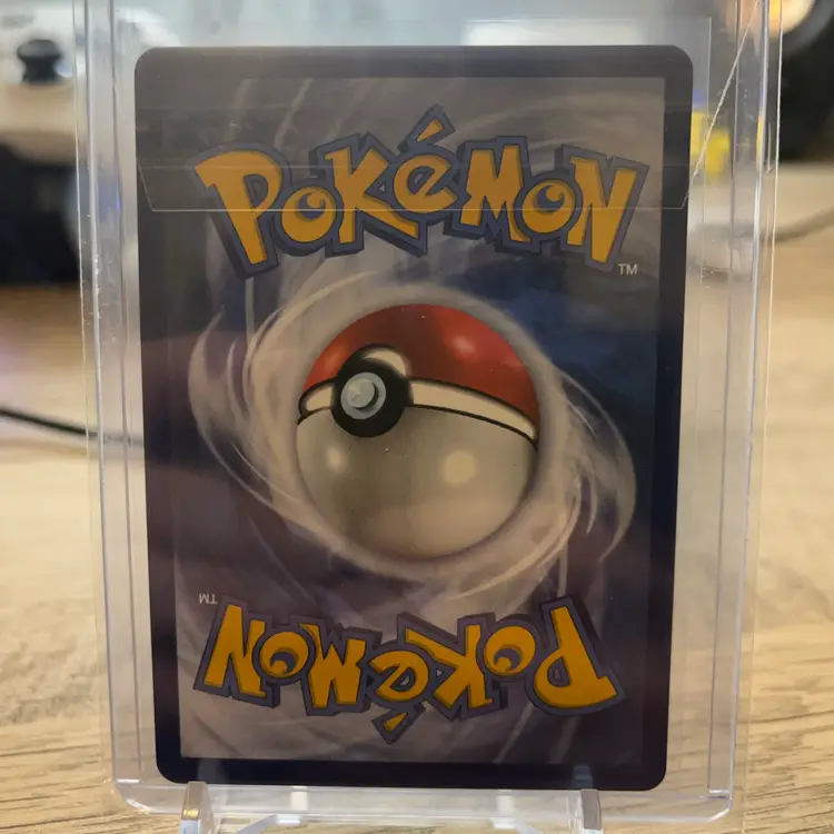 Ampharos V Pokémon TCG, 049/185 Sword & Shield: Vivid Voltage set.Ultra Rare