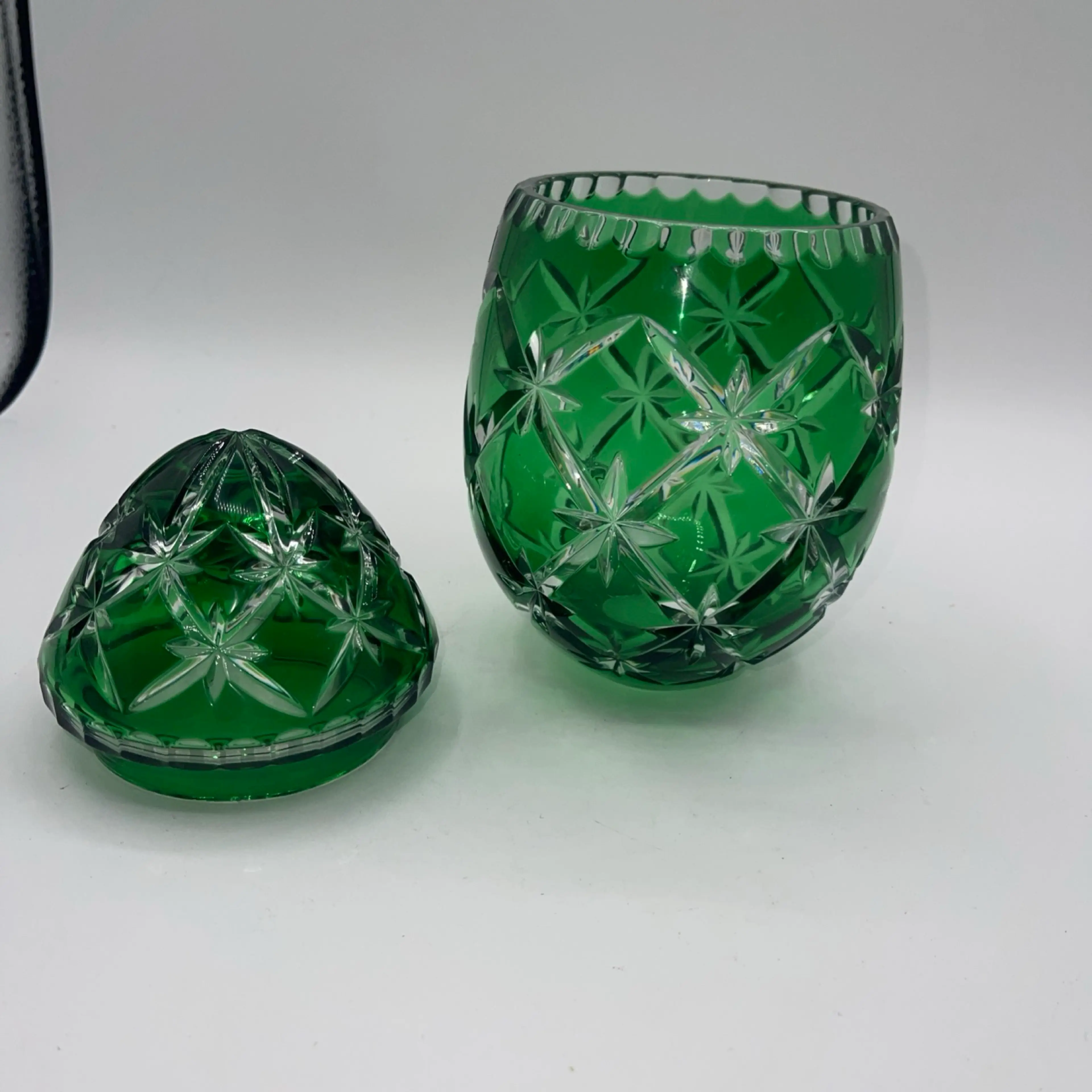 Image 2 of 6