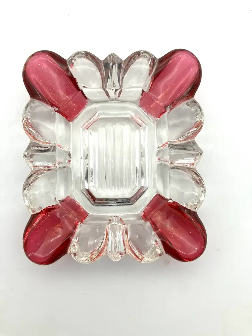 BIN - Vintage Westmoreland Ruby Flashed Ashtray Or Trinket Dish - As Is