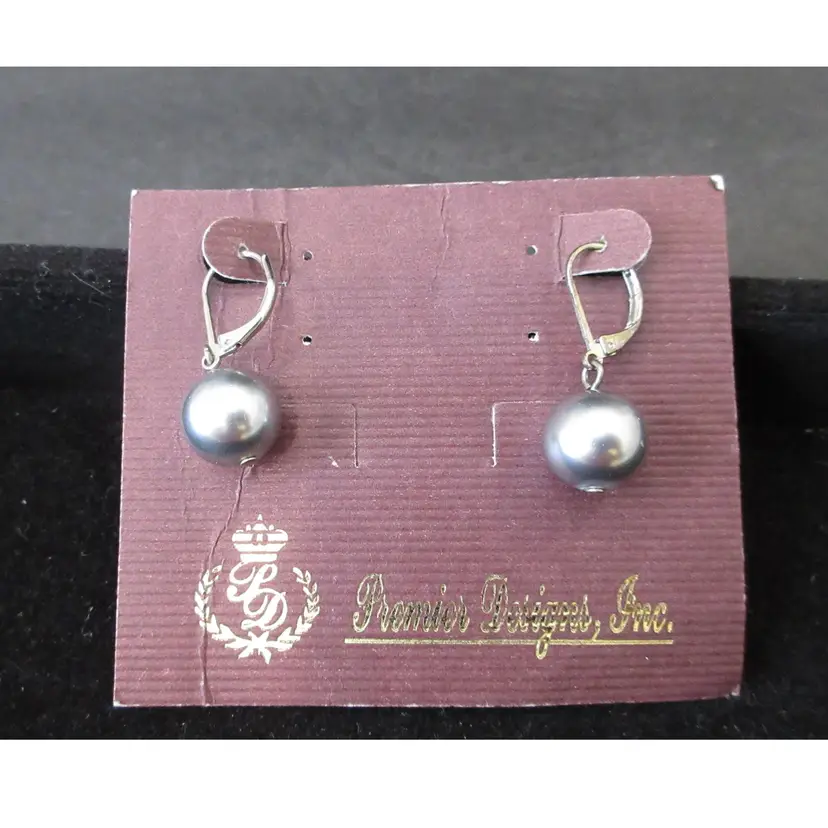Premier Designs Dangling Grey Silver Tone Pearl Earrings on Card