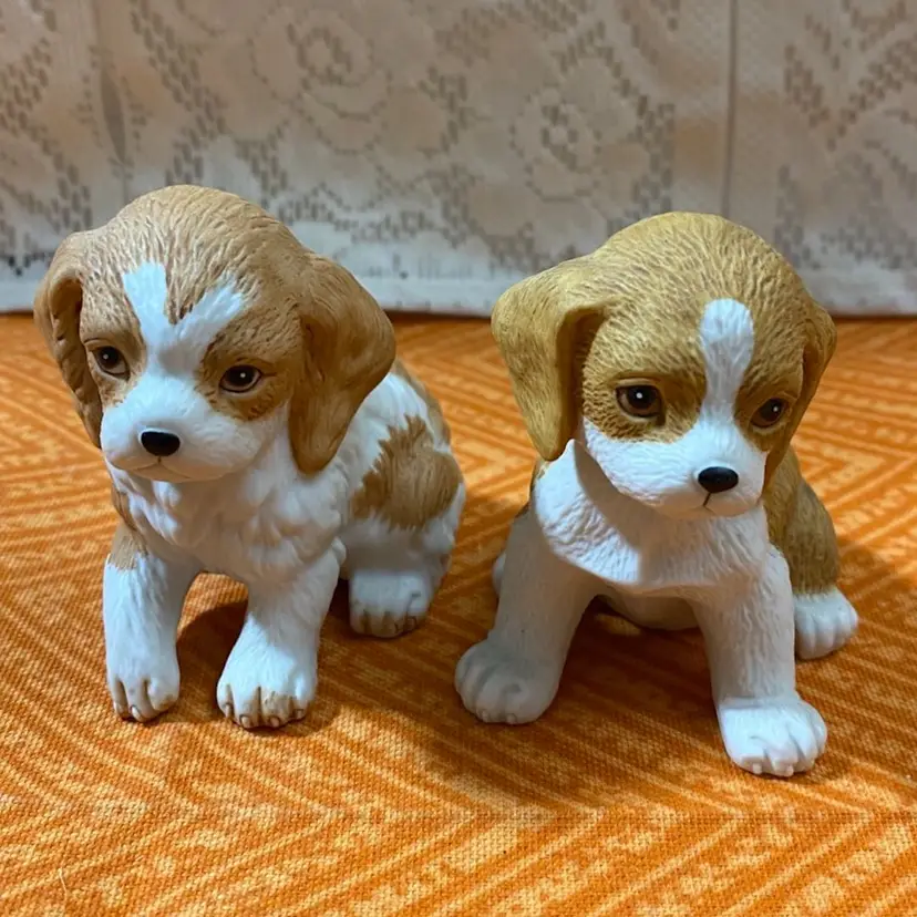 Cute Puppy Duo Figurines