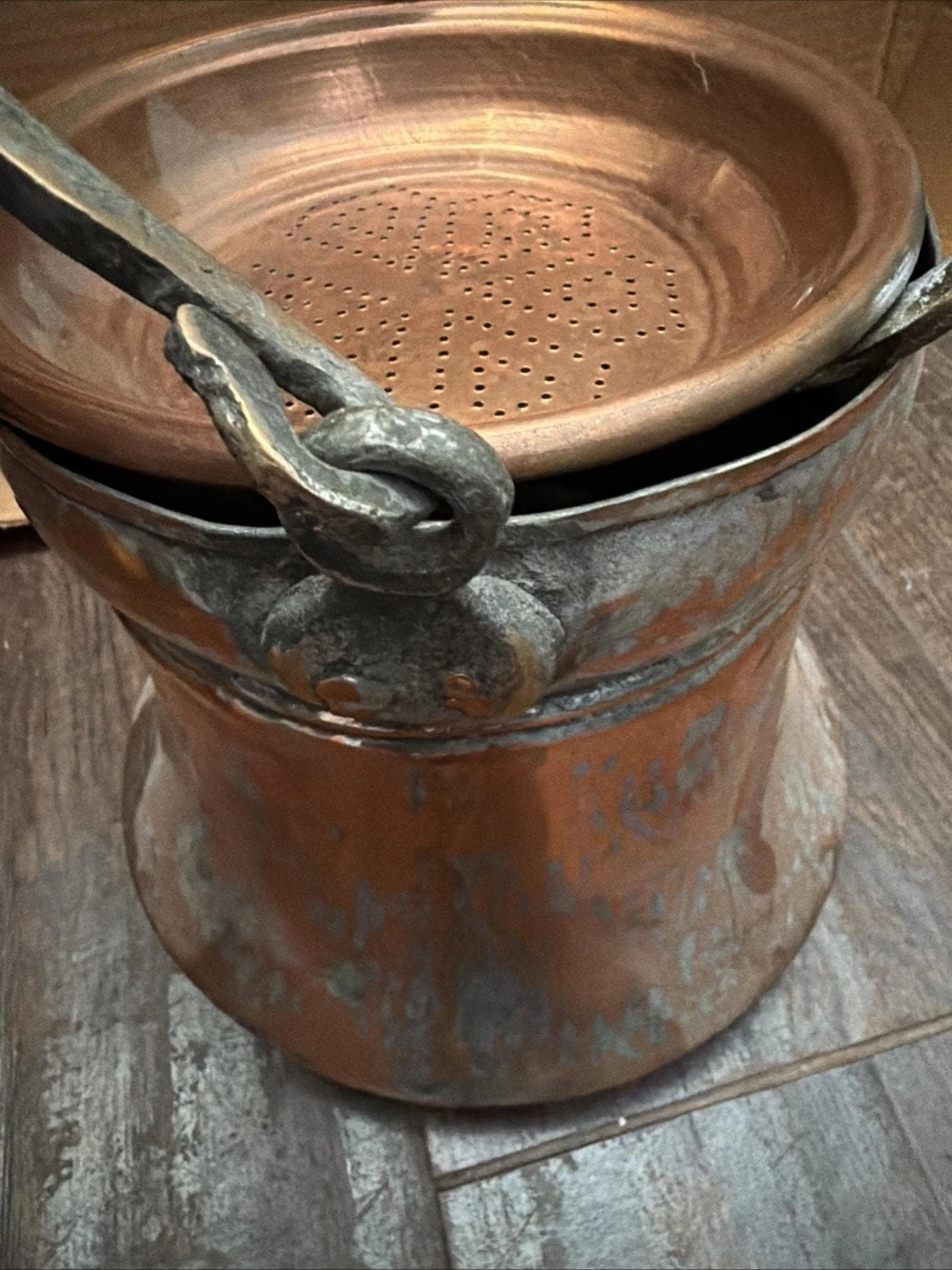 Image 2 of 10