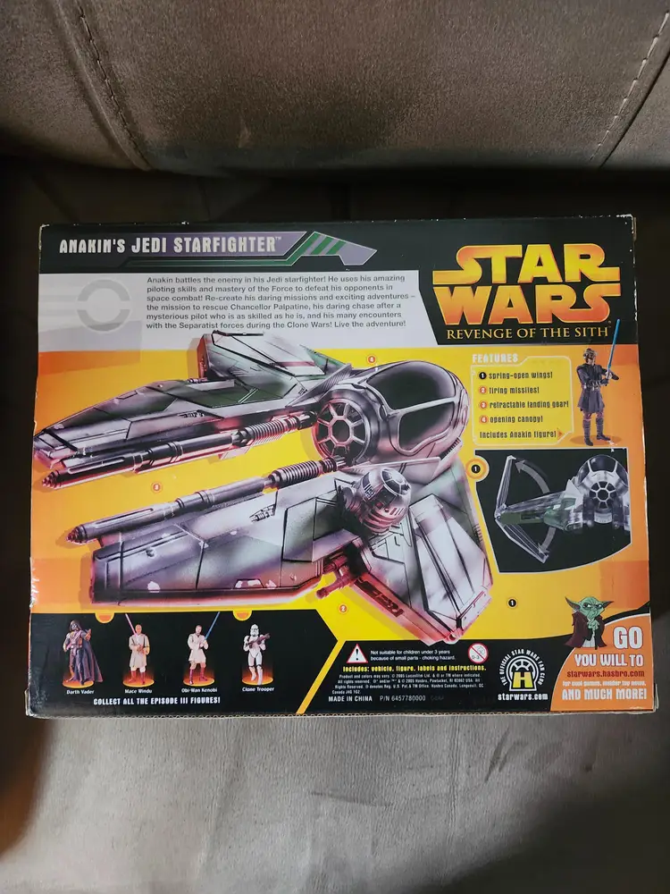 Hasbro Anakin's Green Jedi Starfighter Revenge of the Sith MISB