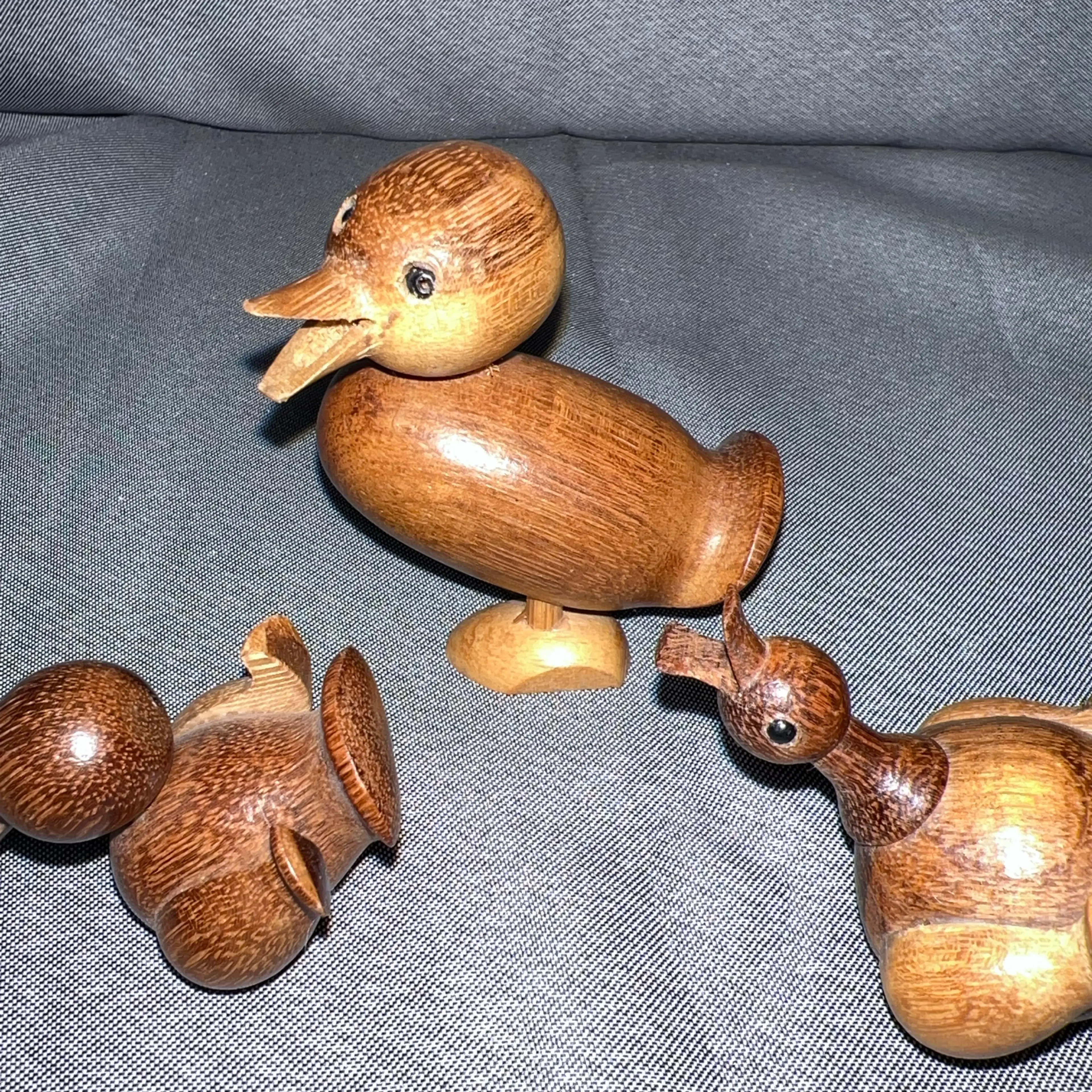 Image 2 of 6