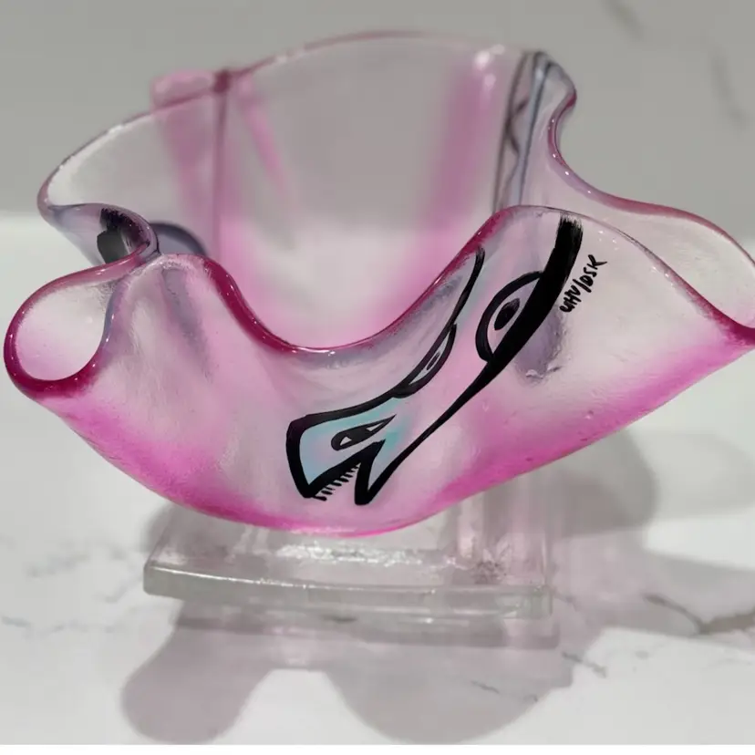 Vintage Signed Kosta Boda “Happy Going” Bowl Designed By Ulrika Hydman Vallien
