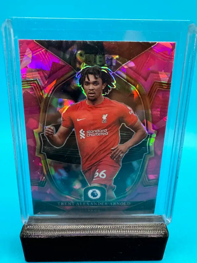 Trent Alexander-Arnold Select Pink Ice Prizm Liverpool