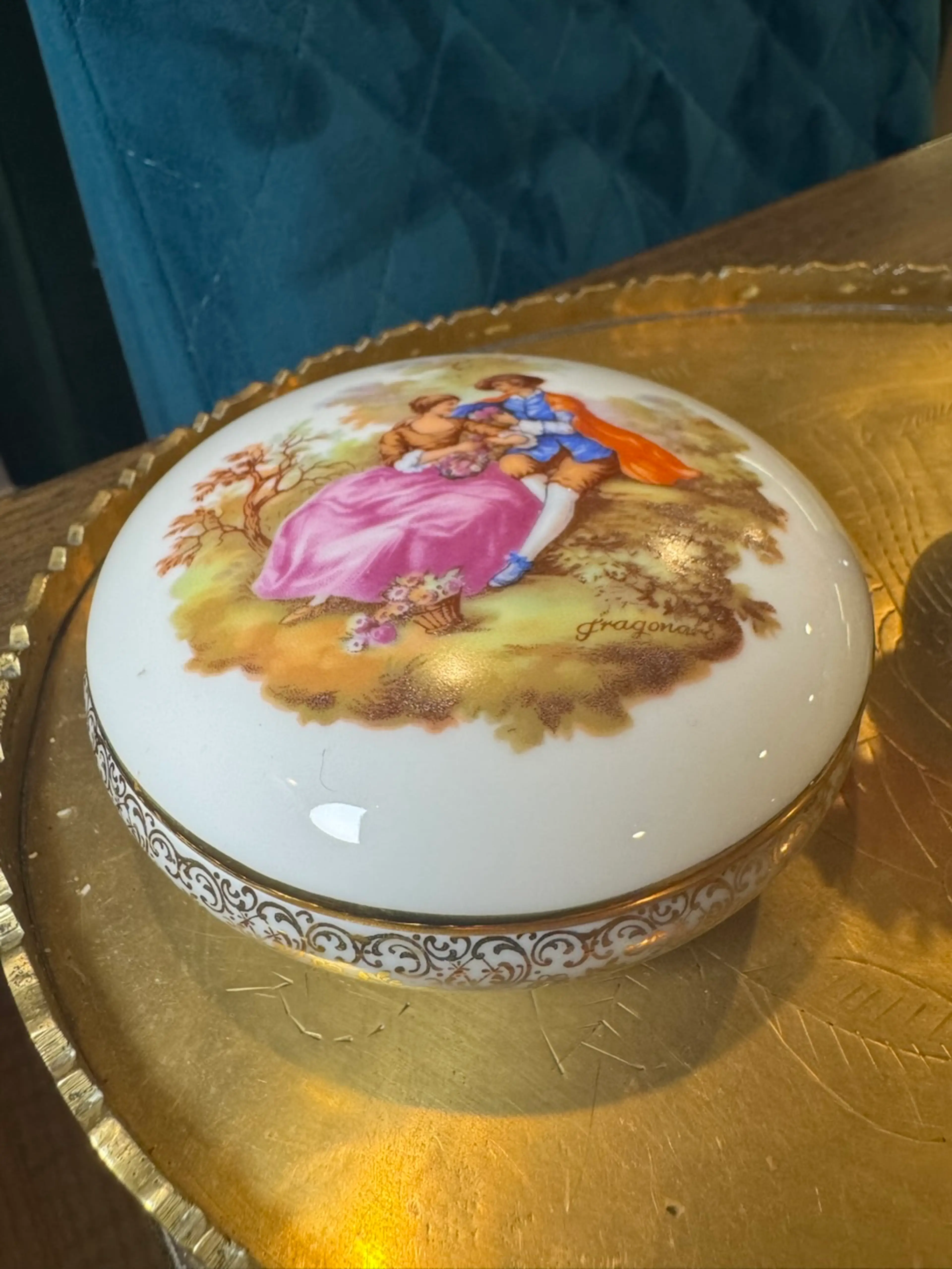 Image 1 of 4
