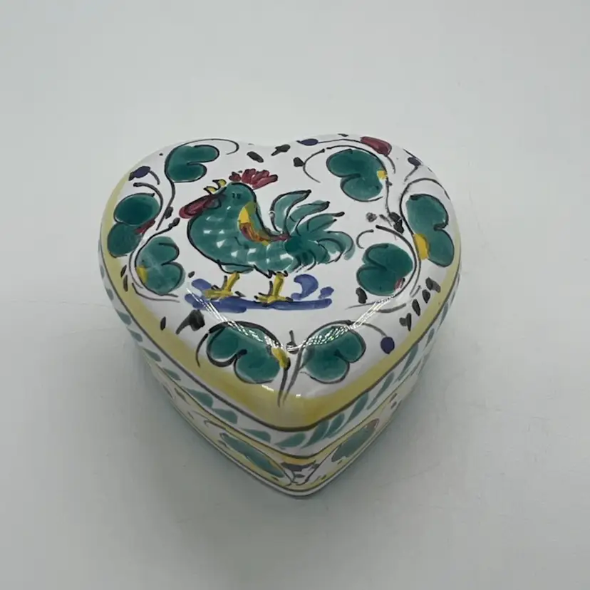 CAMA Deruta Italy Majolica Pottery Green Rooster Heart Trinket Box