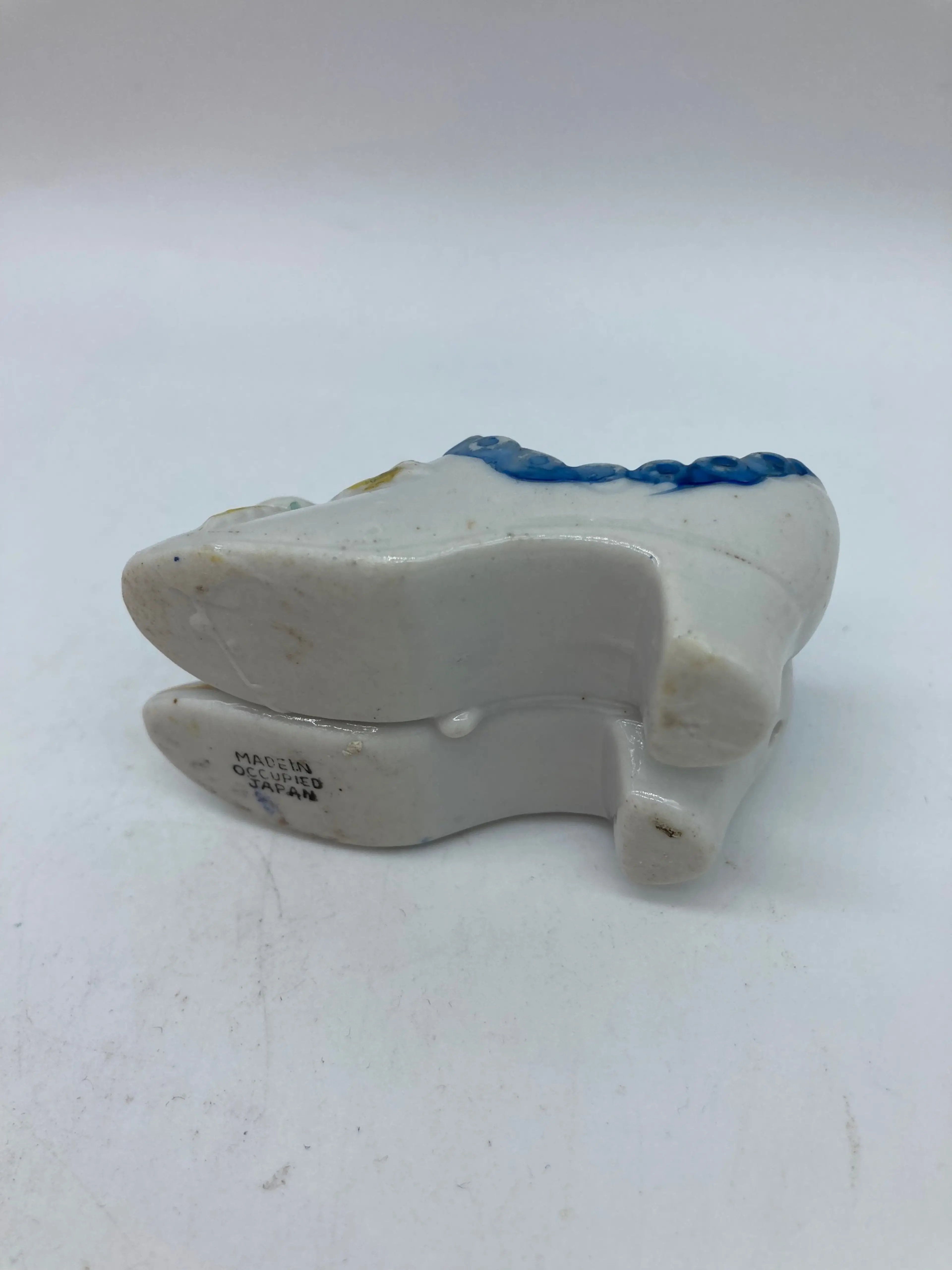 Image 3 of 3