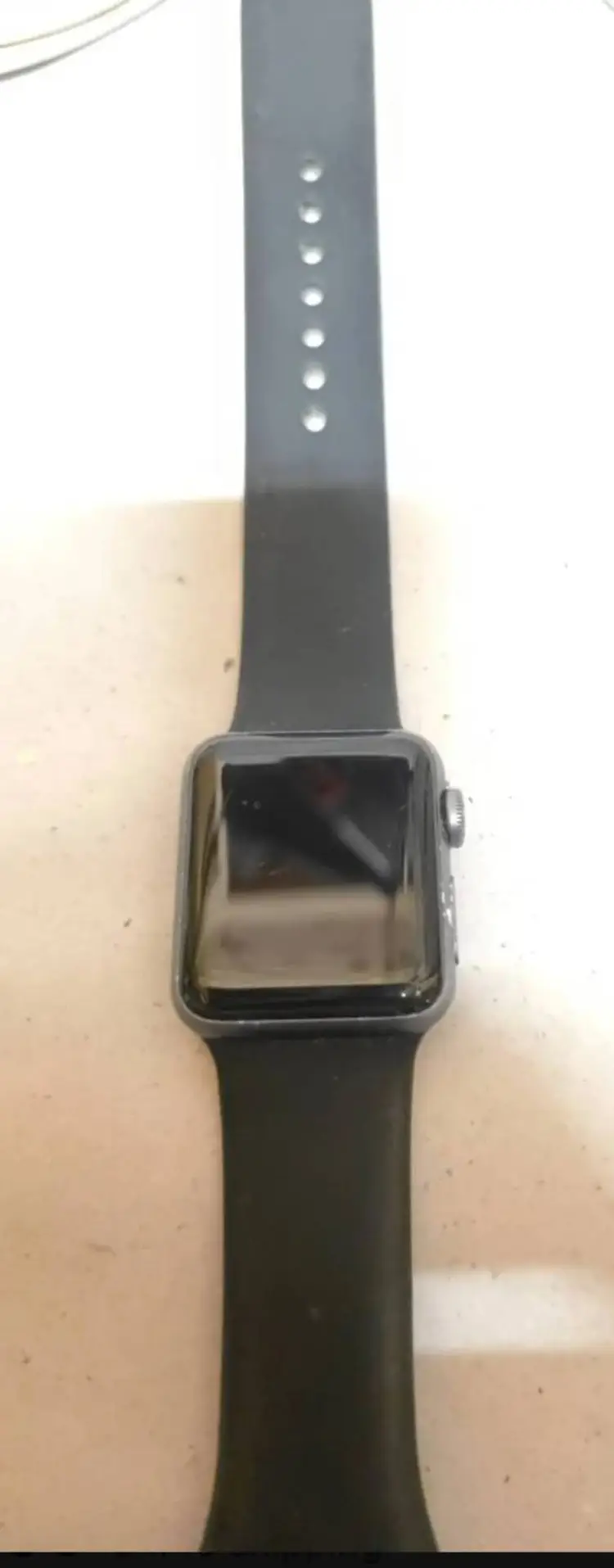 Apple Watch Series 3 38mm GPS  WiFi Bluetooth Black Gray READ