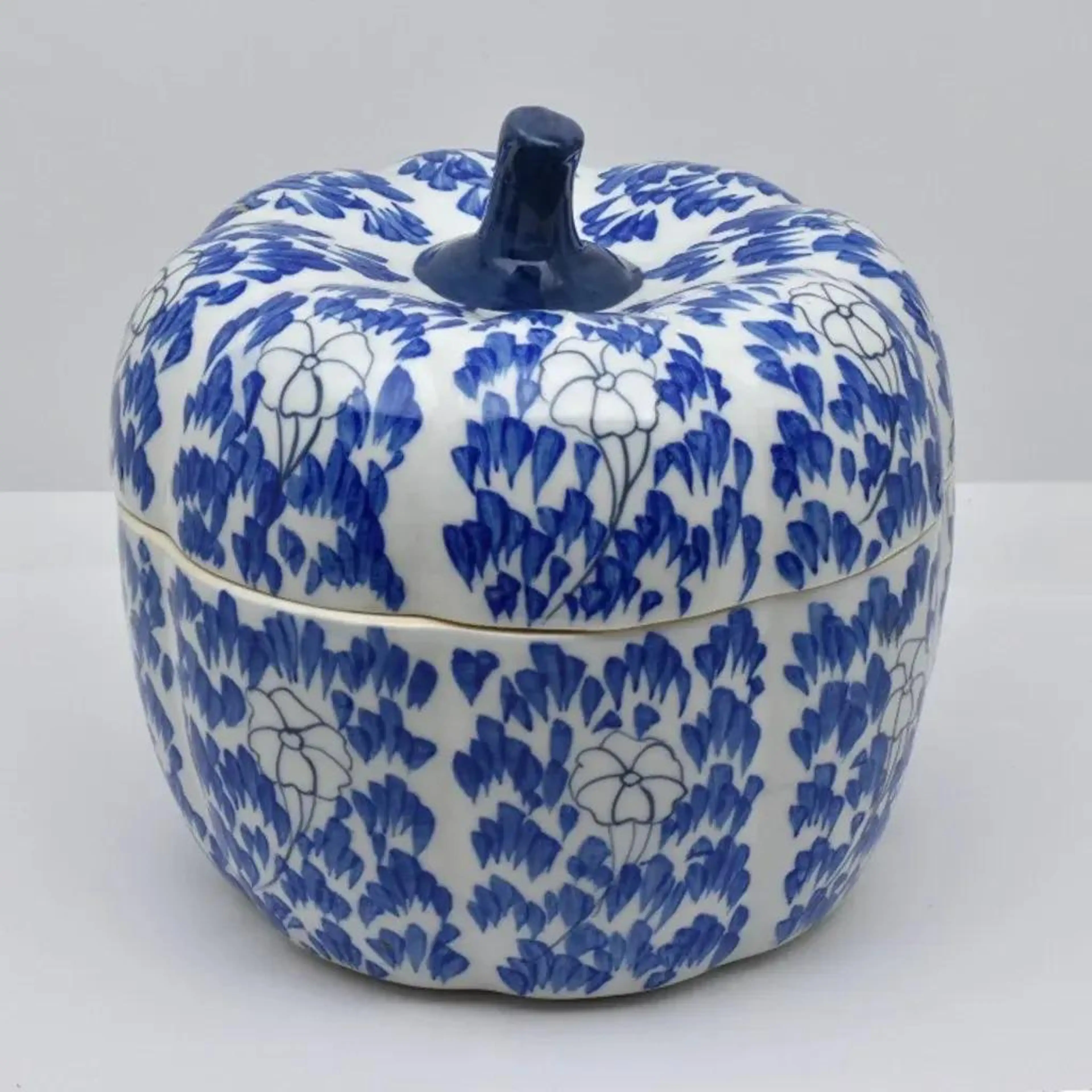 Image 4 of 10