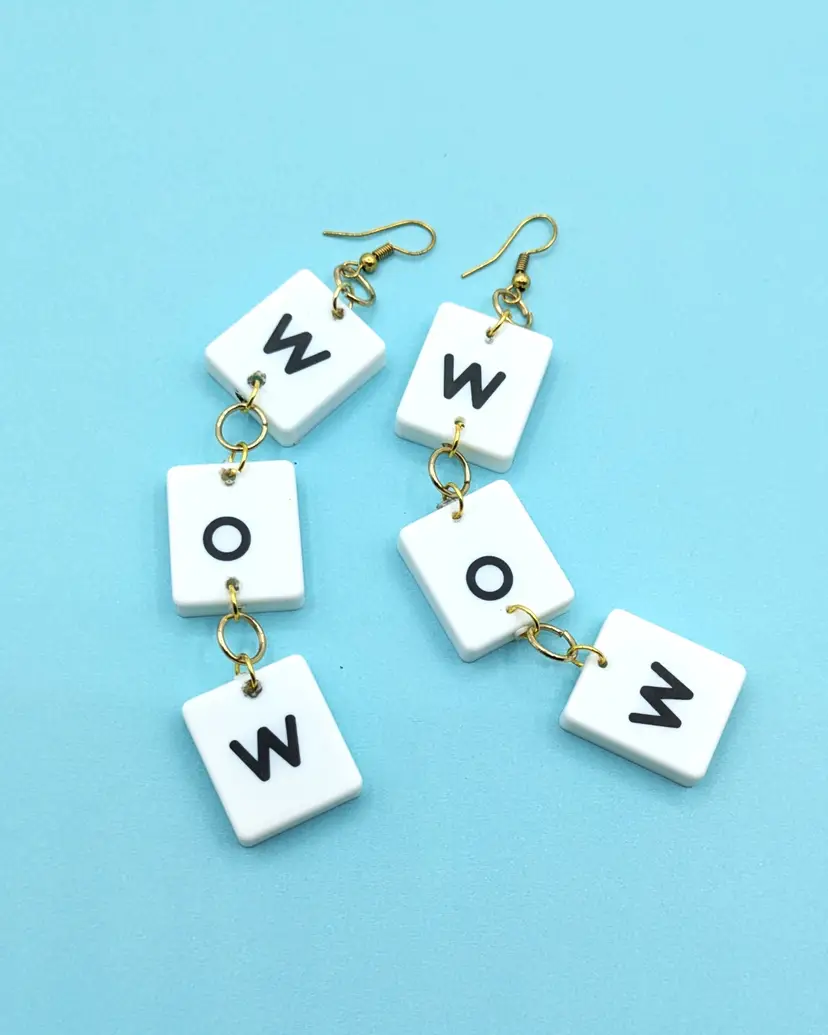 Retro Chic "Wow" Letter Square Chain Black and White Earrings